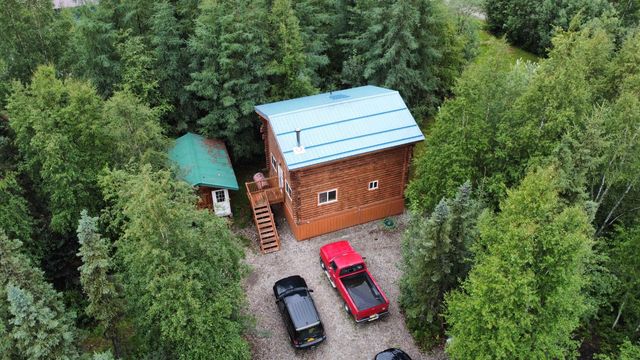 1515 SAILOR COURT, North Pole, AK 99705