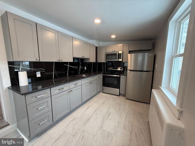 4618 MILNOR ST, Philadelphia, PA 19137