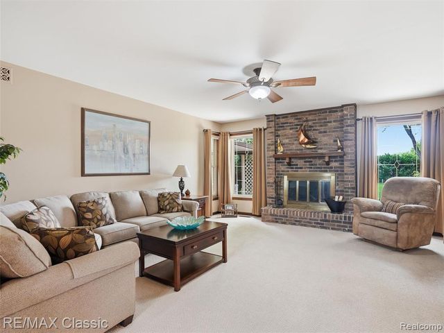 24892 Melody Lane, Taylor, MI 48180