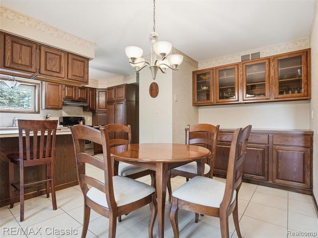 24892 Melody Lane, Taylor, MI 48180