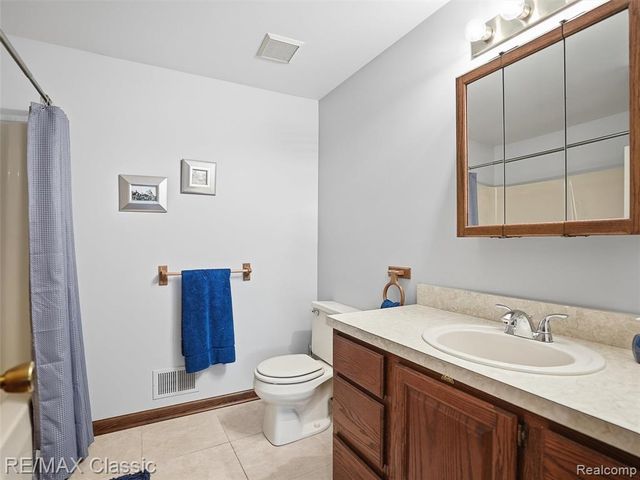 24892 Melody Lane, Taylor, MI 48180