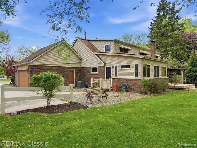 24892 Melody Lane, Taylor, MI 48180