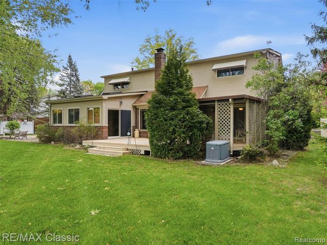 24892 Melody Lane, Taylor, MI 48180