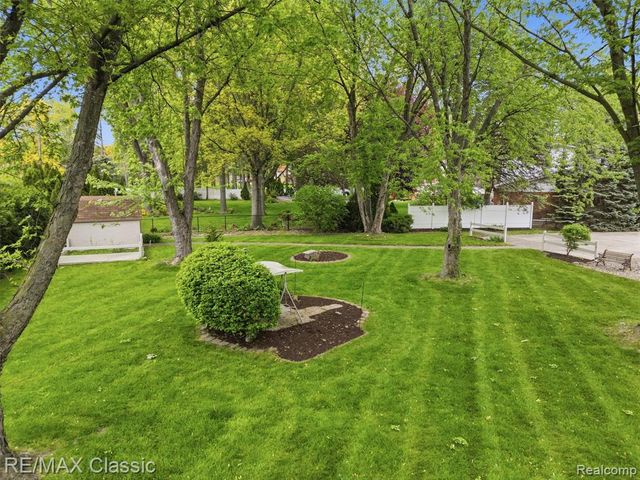 24892 Melody Lane, Taylor, MI 48180