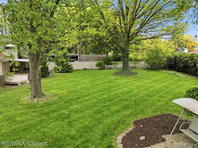 24892 Melody Lane, Taylor, MI 48180