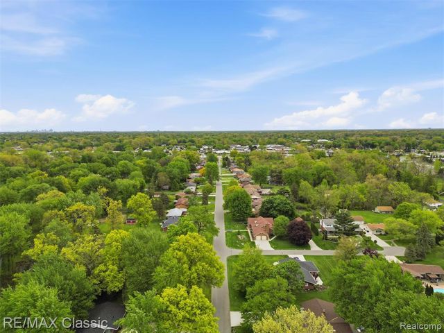24892 Melody Lane, Taylor, MI 48180