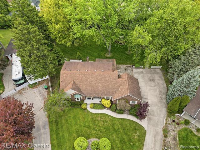 24892 Melody Lane, Taylor, MI 48180