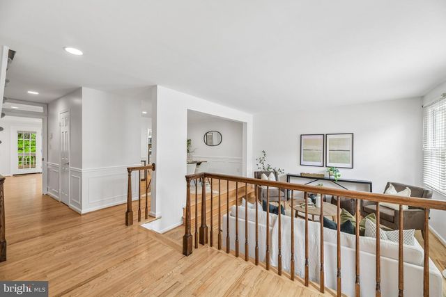 5722 BREWER HOUSE CIR, Rockville, MD 20852