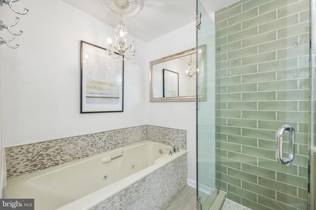 5722 BREWER HOUSE CIR, Rockville, MD 20852