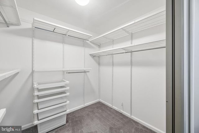 5722 BREWER HOUSE CIR, Rockville, MD 20852