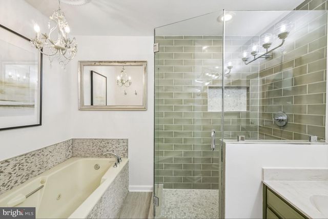 5722 BREWER HOUSE CIR, Rockville, MD 20852