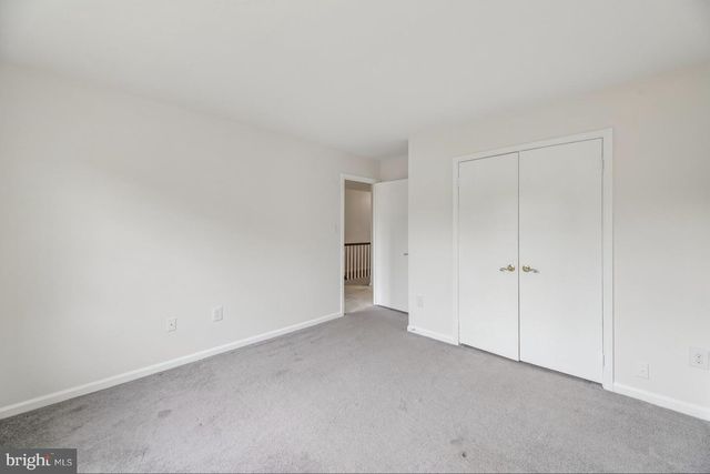 5722 BREWER HOUSE CIR, Rockville, MD 20852