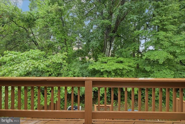 5722 BREWER HOUSE CIR, Rockville, MD 20852