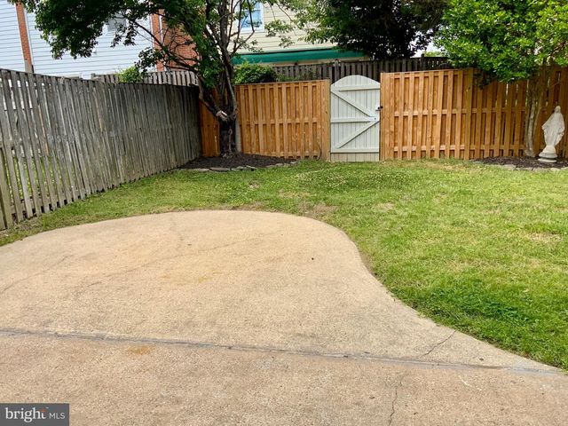 205 HEATHER CT, La Plata, MD 20646
