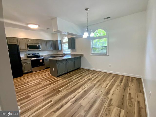 205 HEATHER CT, La Plata, MD 20646