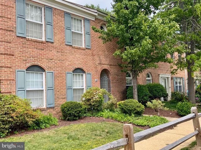 205 HEATHER CT, La Plata, MD 20646