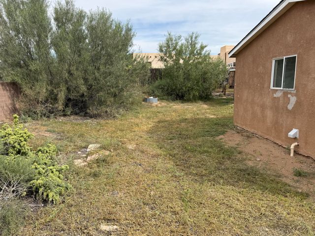 409 2ND Street SW, Rio Rancho, NM 87124