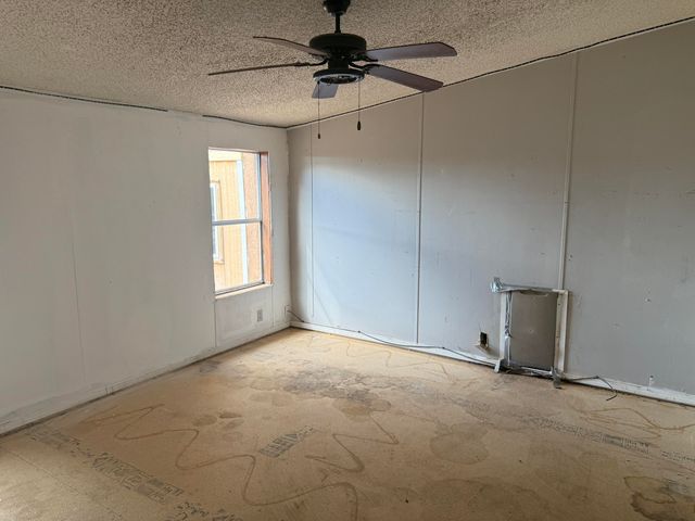 409 2ND Street SW, Rio Rancho, NM 87124