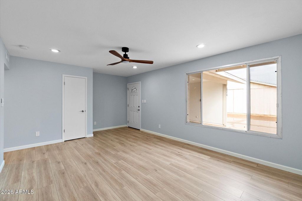 424 W SANTA CRUZ Drive, Tempe, AZ 85282 — photo 5