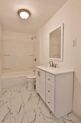 4417 Wallace Street, St Louis, MO 63116