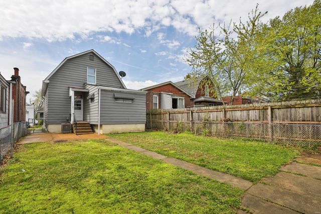 4417 Wallace Street, St Louis, MO 63116