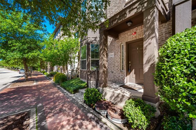3943 Asbury Lane, Addison, TX 75001