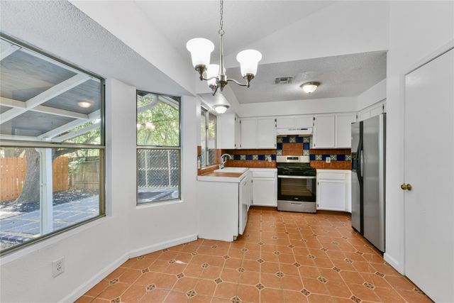 4701 Quicksilver BLVD, Austin, TX 78744