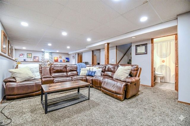 2350 Tennessee Drive, Xenia, OH 45385