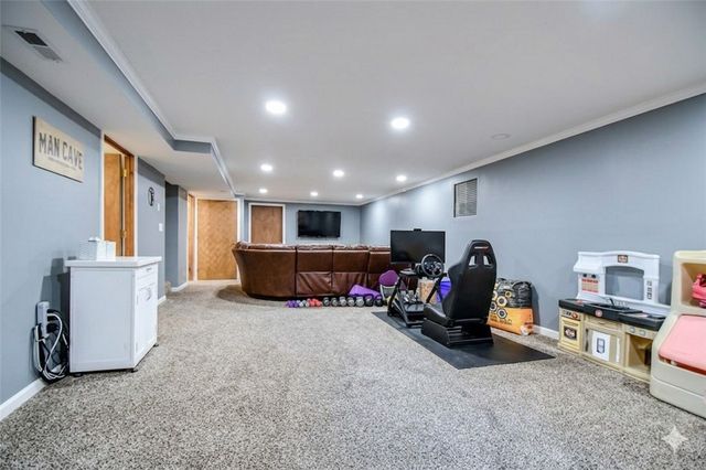 2350 Tennessee Drive, Xenia, OH 45385