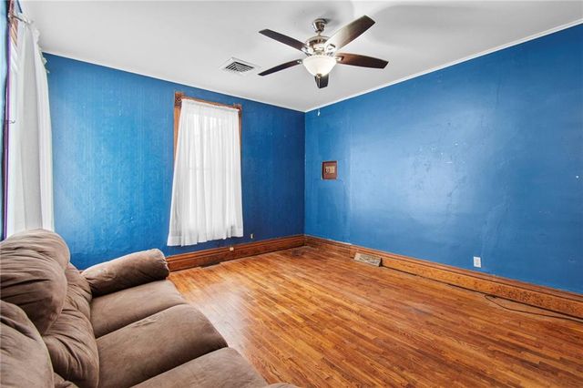 413 S Orchard Street, Clinton, MO 64735