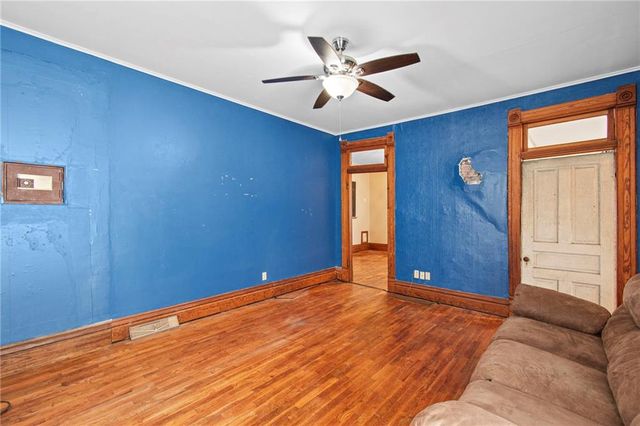 413 S Orchard Street, Clinton, MO 64735