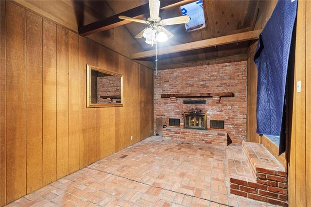 413 S Orchard Street, Clinton, MO 64735