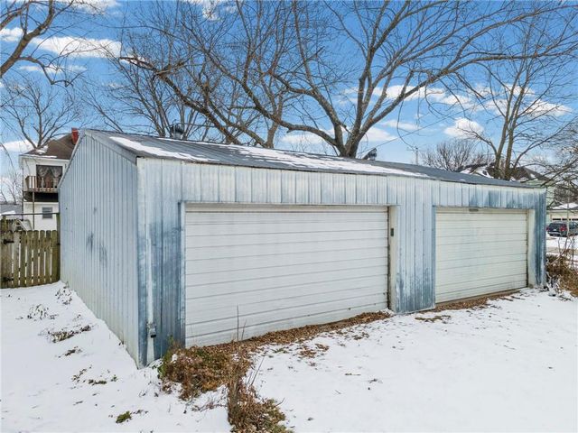 413 S Orchard Street, Clinton, MO 64735
