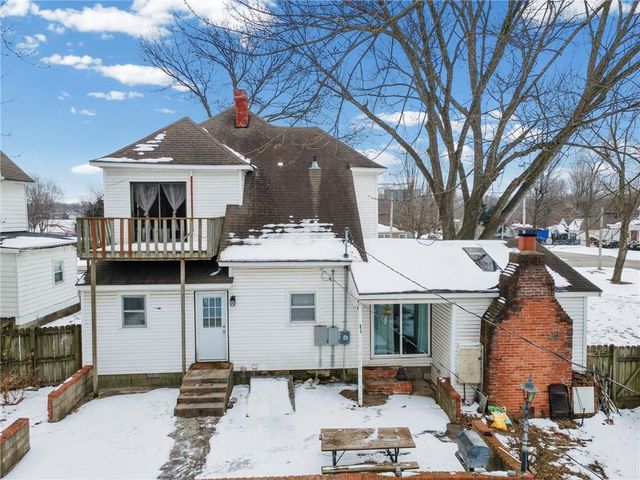 413 S Orchard Street, Clinton, MO 64735