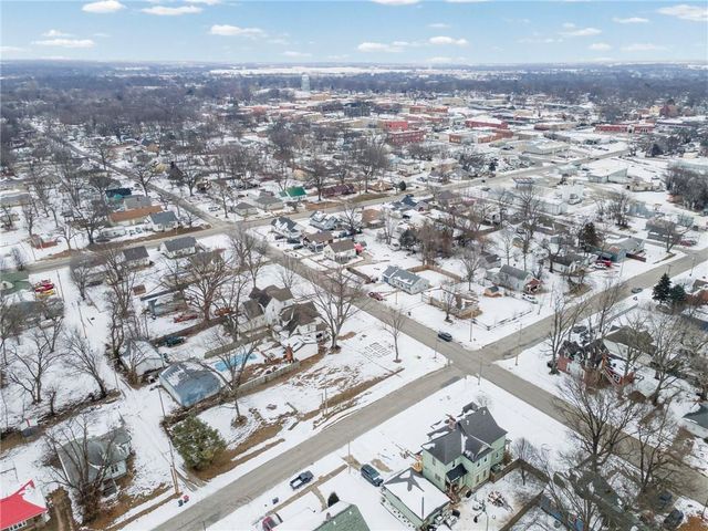 413 S Orchard Street, Clinton, MO 64735