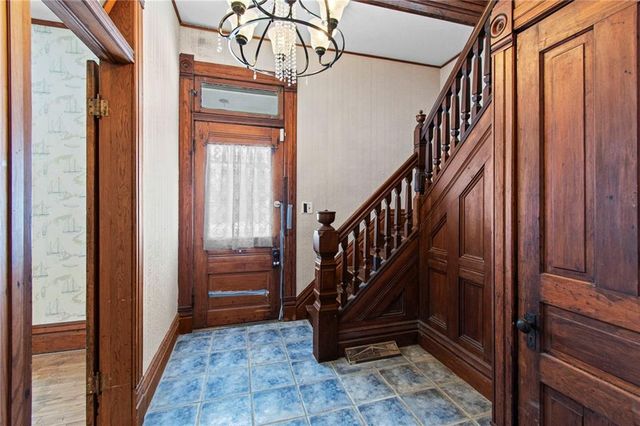 413 S Orchard Street, Clinton, MO 64735