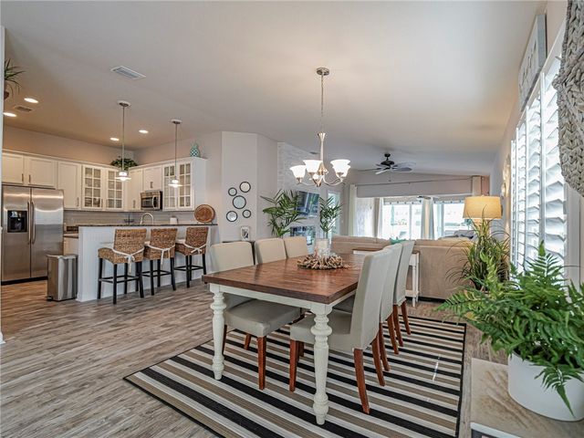 5395 Dominica Street, Vero Beach, FL 32967