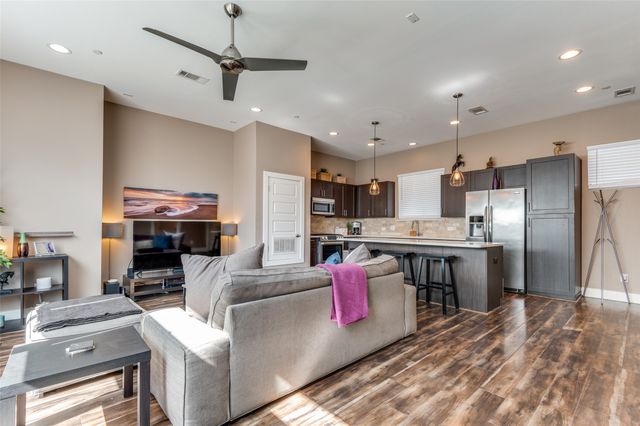 4415 Munger Avenue 2B, Dallas, TX 75204