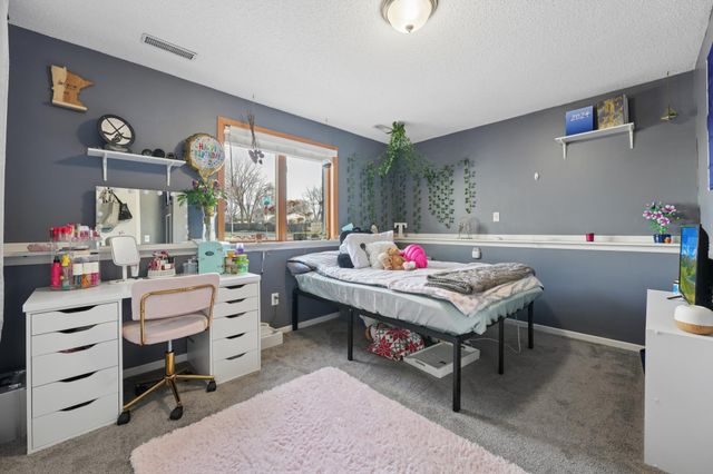 5509 W 134th Street, Savage, MN 55378