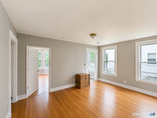 56 Shelton Avenue, New Haven, CT 06511