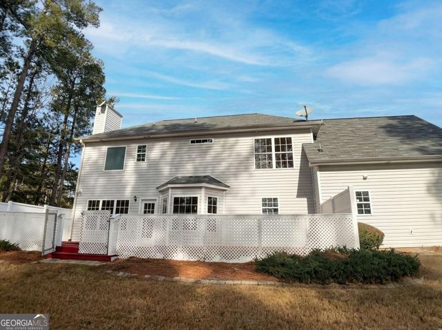 837 Winding Grove Lane, Loganville, GA 30052