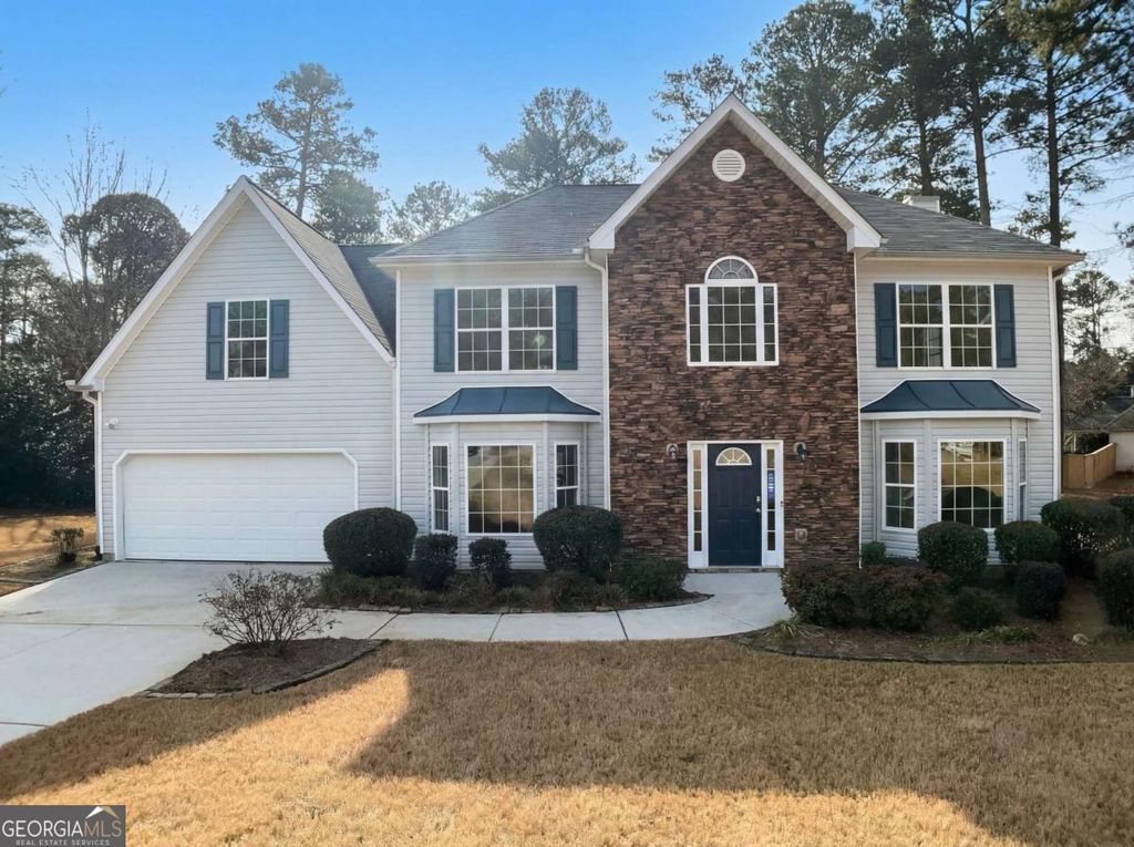837 Winding Grove Lane, Loganville, GA 30052