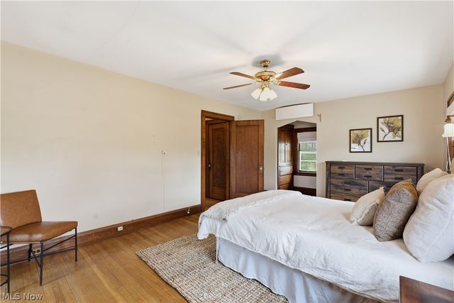 17212 Hilliard Road, Lakewood, OH 44107