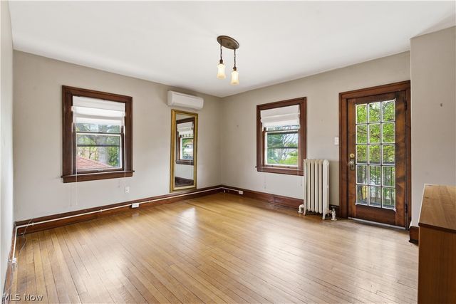 17212 Hilliard Road, Lakewood, OH 44107