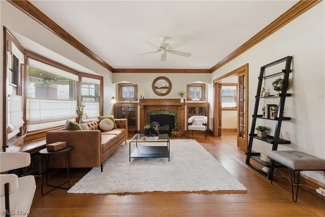 17212 Hilliard Road, Lakewood, OH 44107