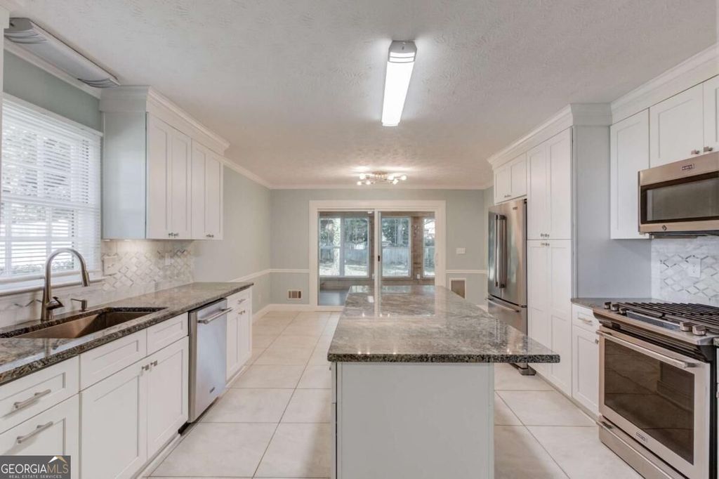 291 Shore Drive, Suwanee, GA 30024 — photo 3