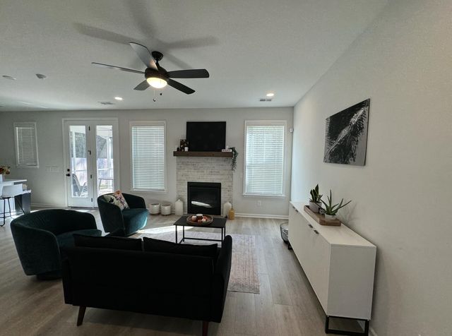 8614 Windsor Hill Boulevard, North Charleston, SC 29420