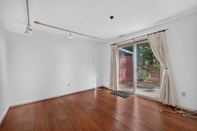 199 Erin Rd 199, Stoughton, MA 02072