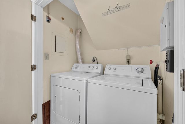 199 Erin Rd 199, Stoughton, MA 02072