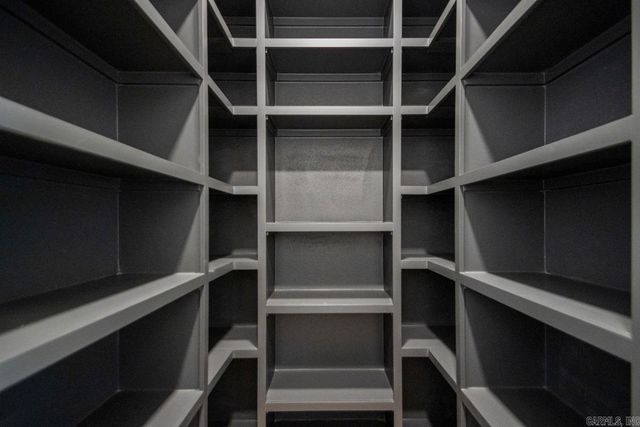 307 Kanis Ridge Drive, Little Rock, AR 72223